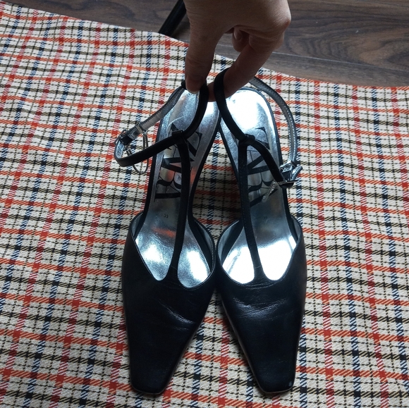 Elegant Pointy toe heels - sandals - ankle strap - Picture 7 of 14